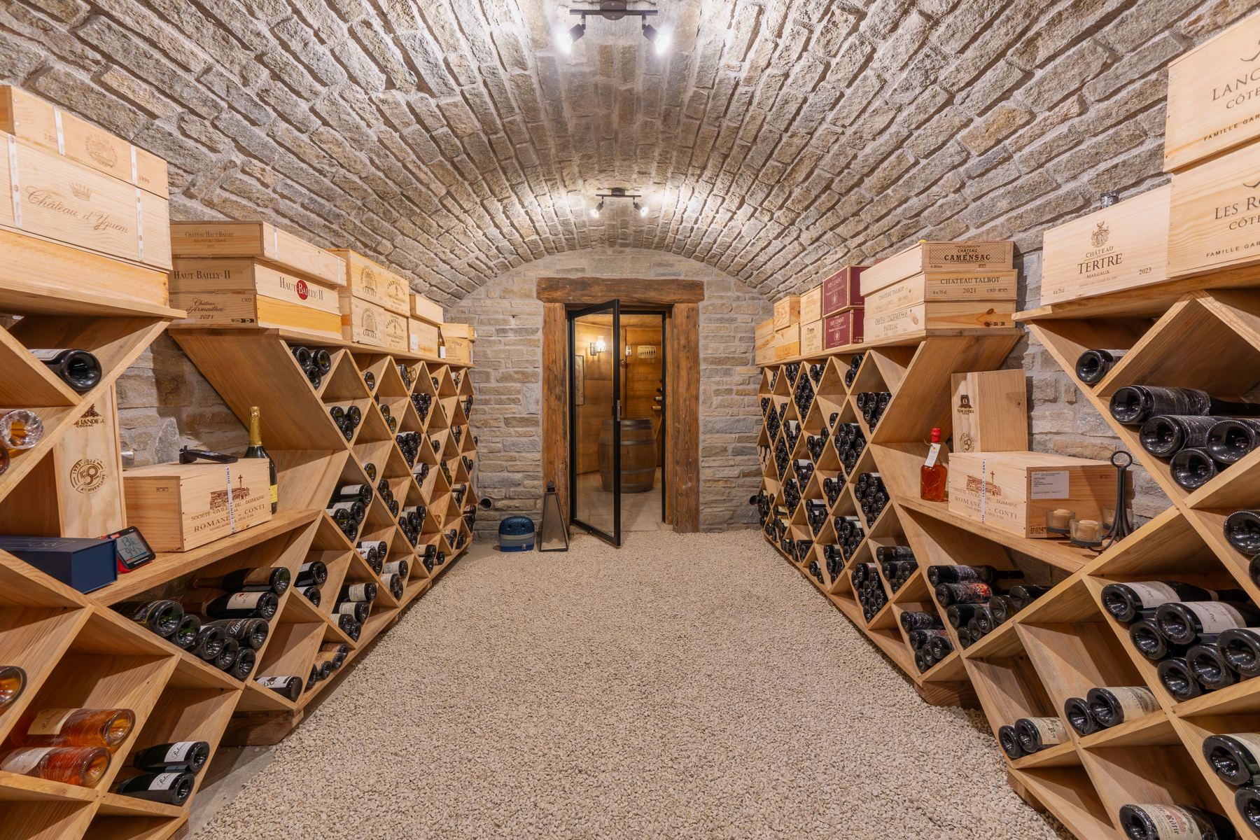 Photo immobilière · Cave voûtée